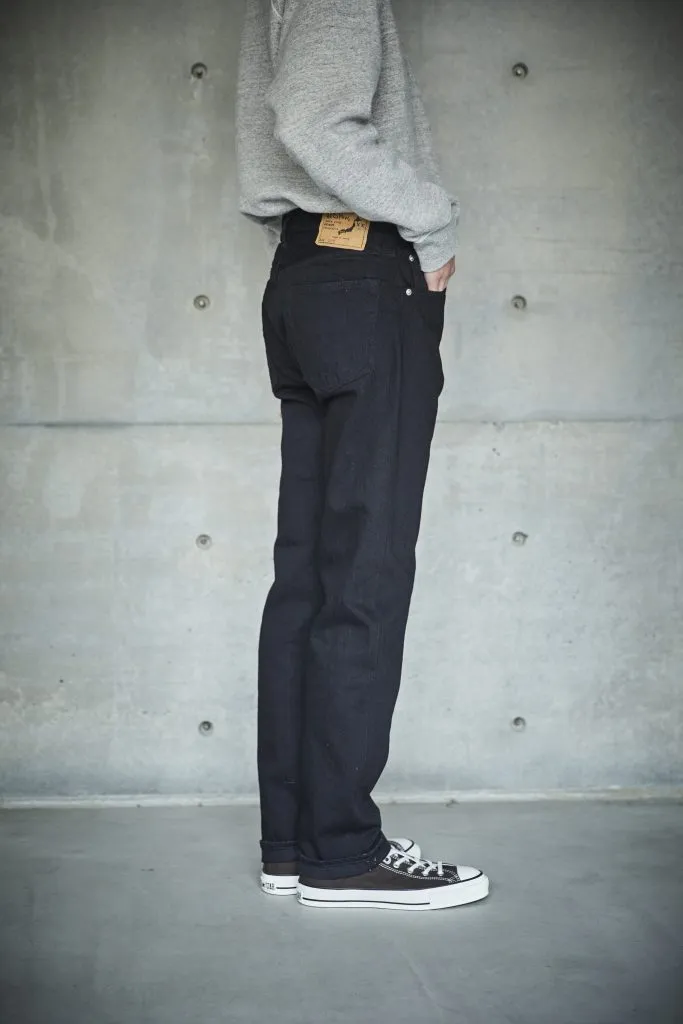 107 Ivy Fit Denim in Black - One Wash