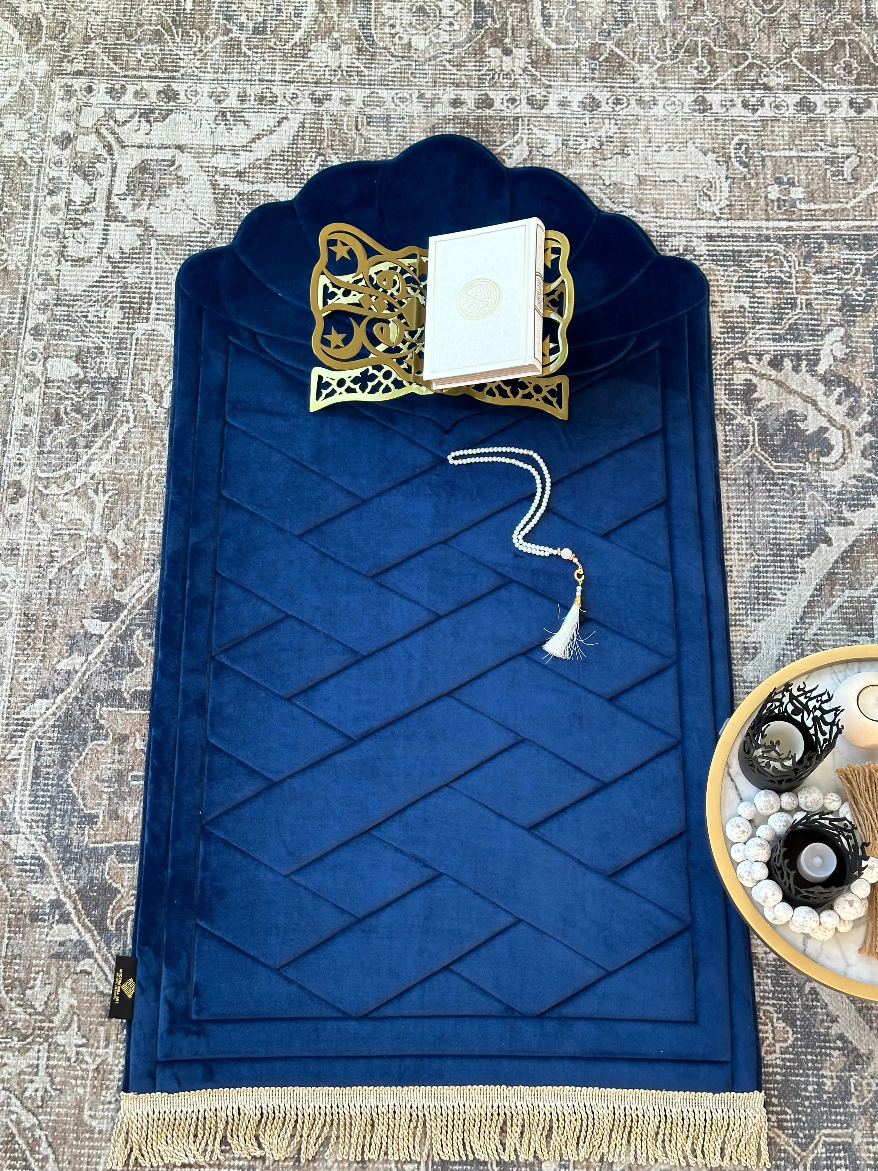 Large Sea shell Anti-Slip Luxury Prayer Mat with Tote Bag