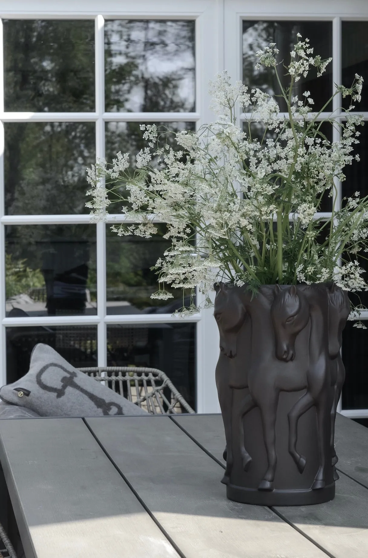 MATT BROWN CERAMIC VASE DANCING HORSES