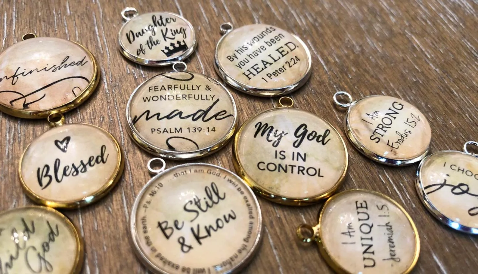 "Delight Yourself in the Lord" Psalm 37:4 Scripture Charm for Jewelry Making, 20mm, Silver, Gold