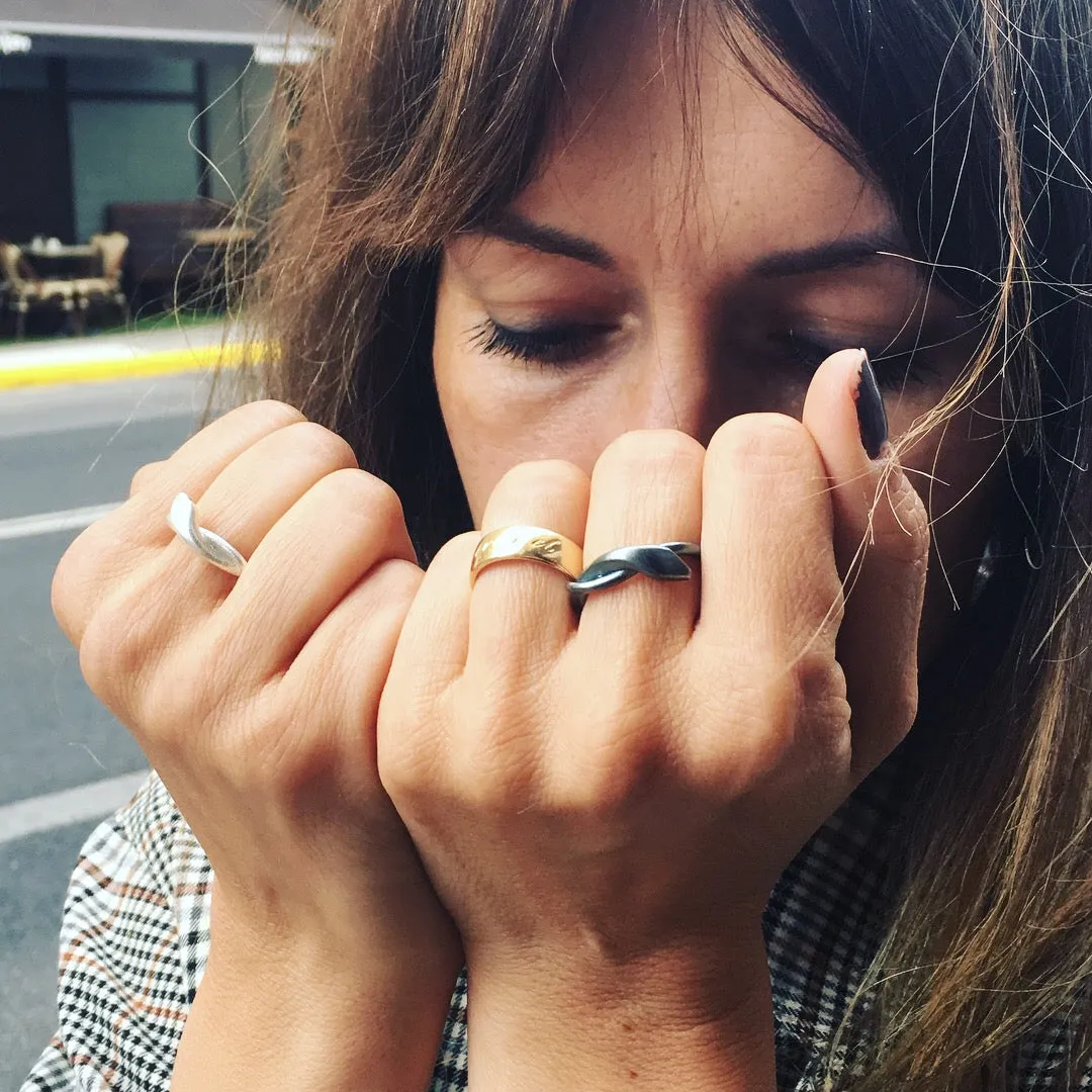 Snake Ring Silver with Diamond Eyes
