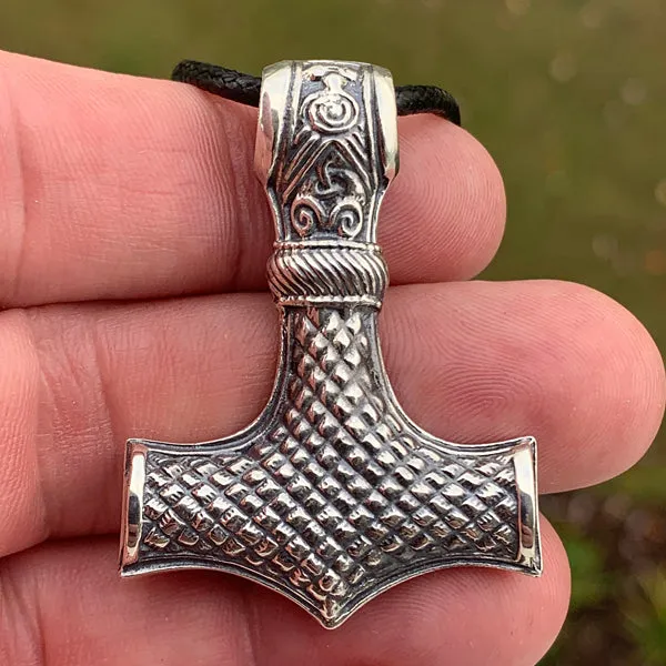 Solid Back Mjolnir - Sterling Silver