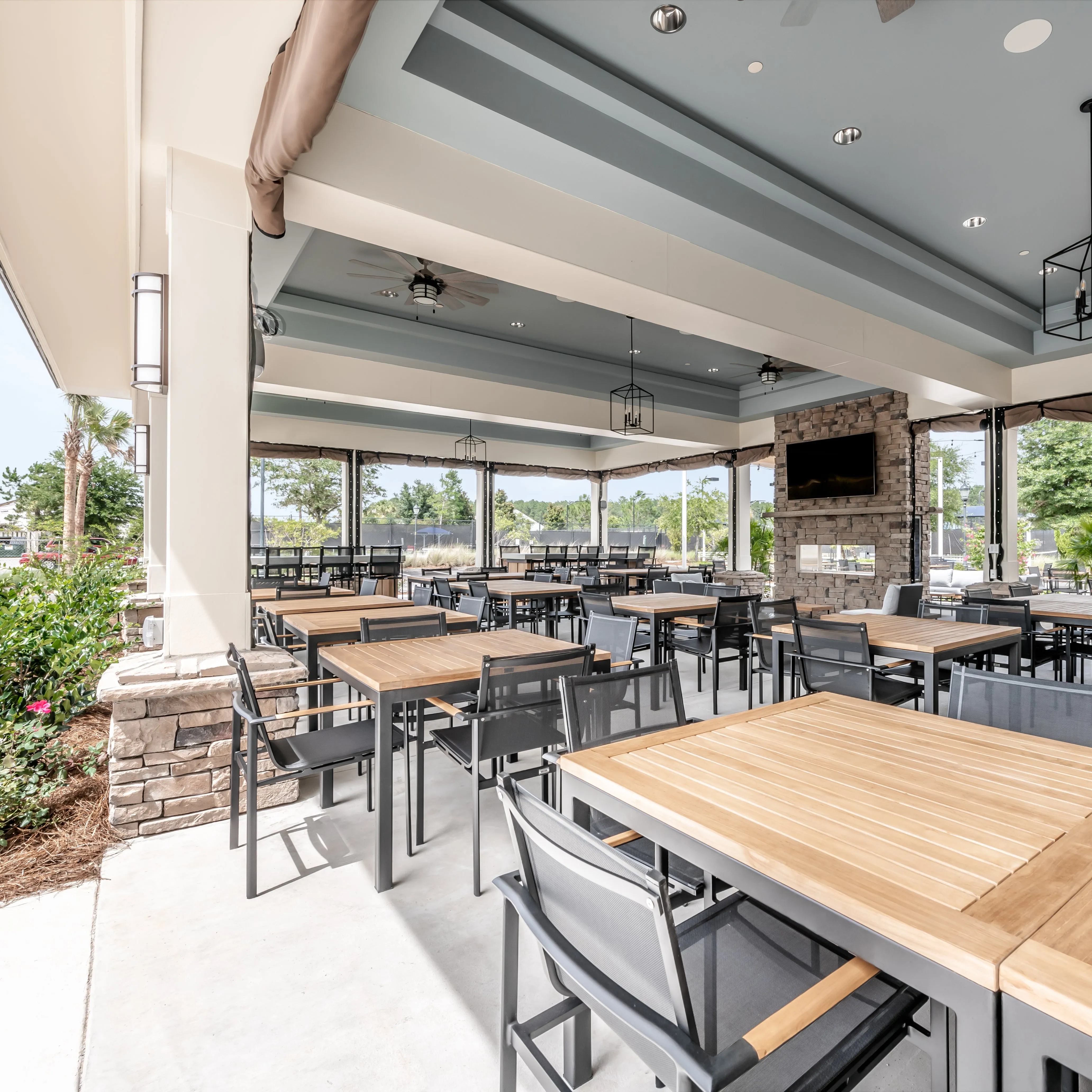 St. Barts 40" Square Table