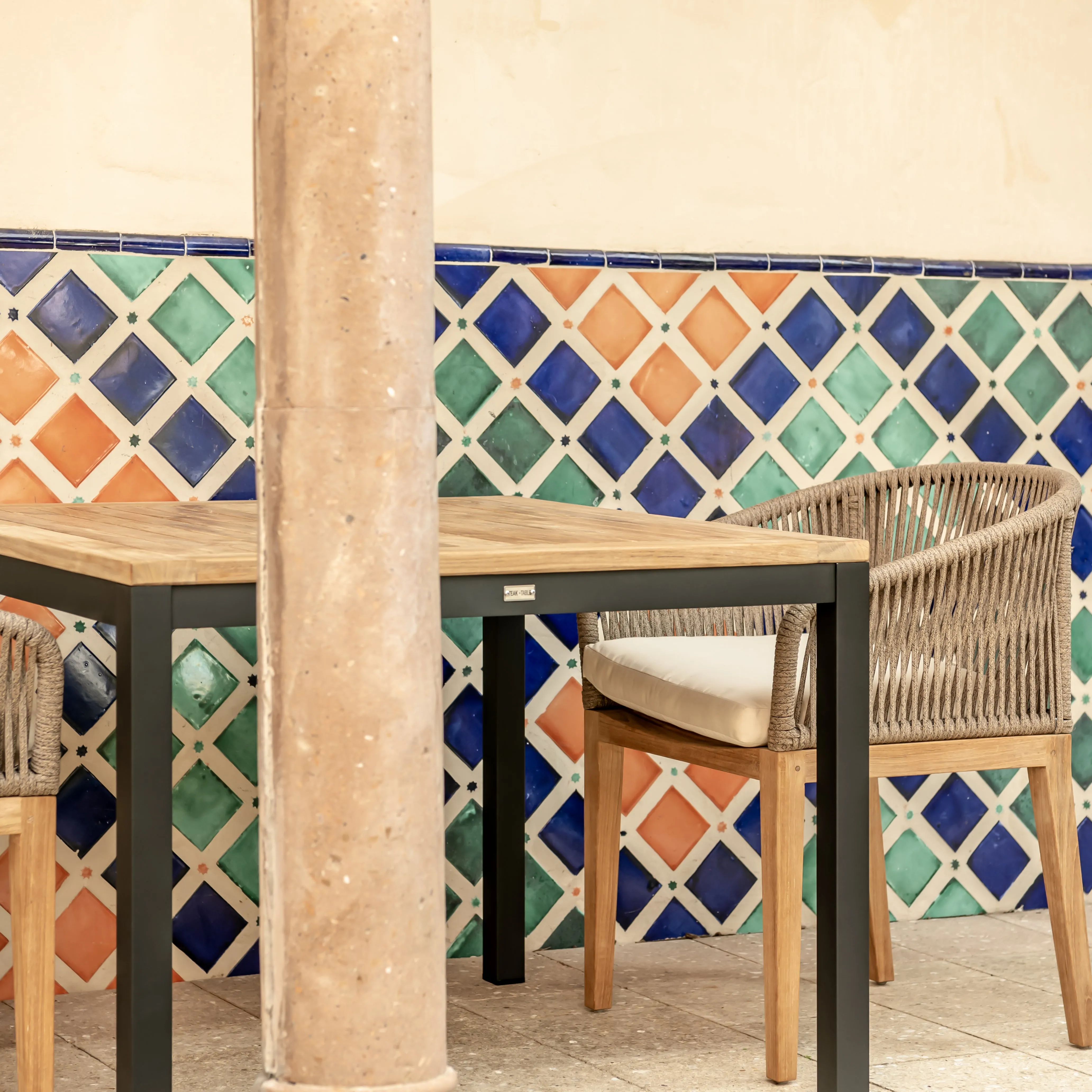 St. Barts 40" Square Table