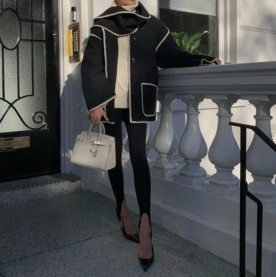 Stylish woolen coat with scarf and tassels