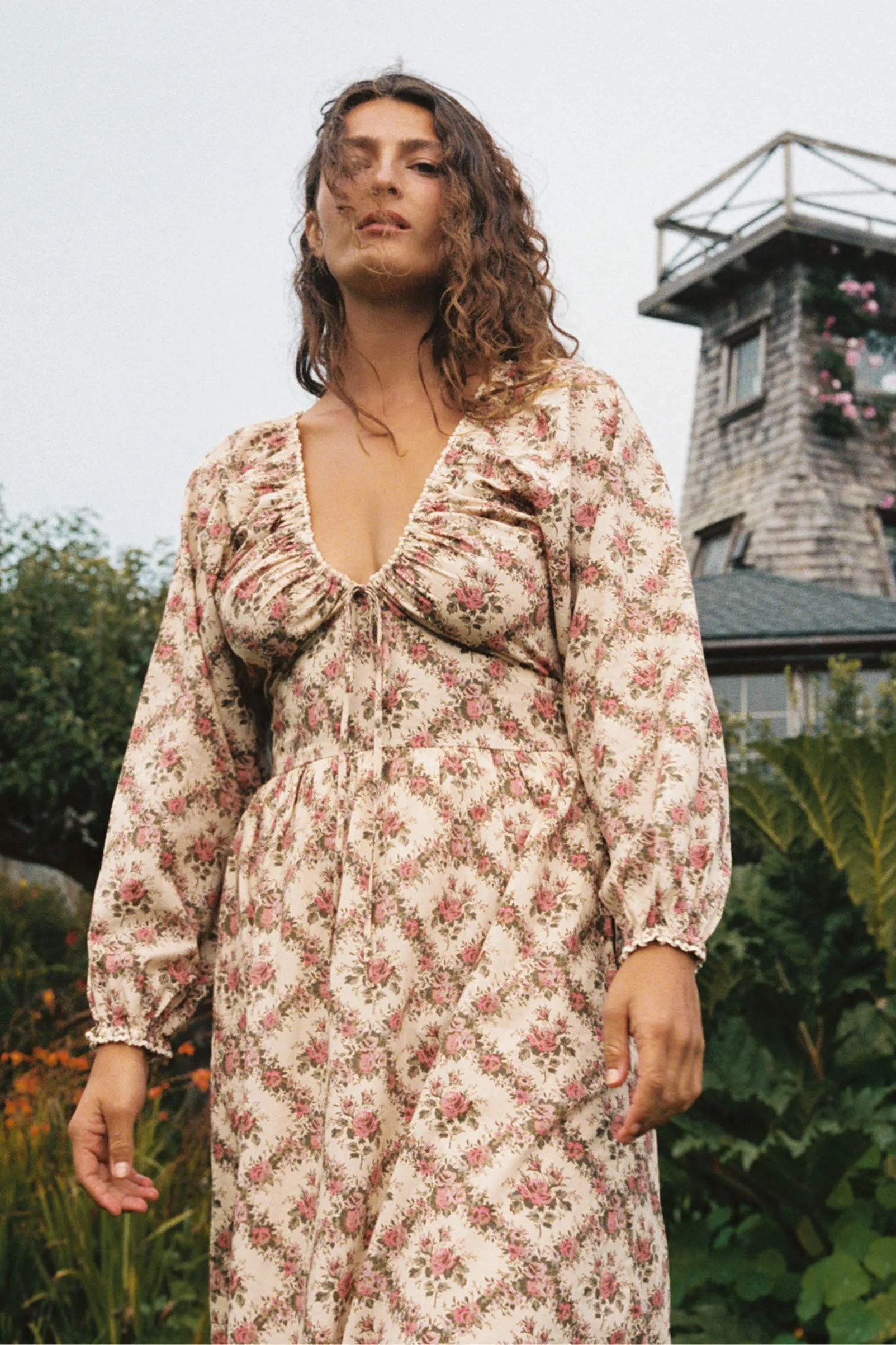 The Venus Dress | Ivory Rose Lattice