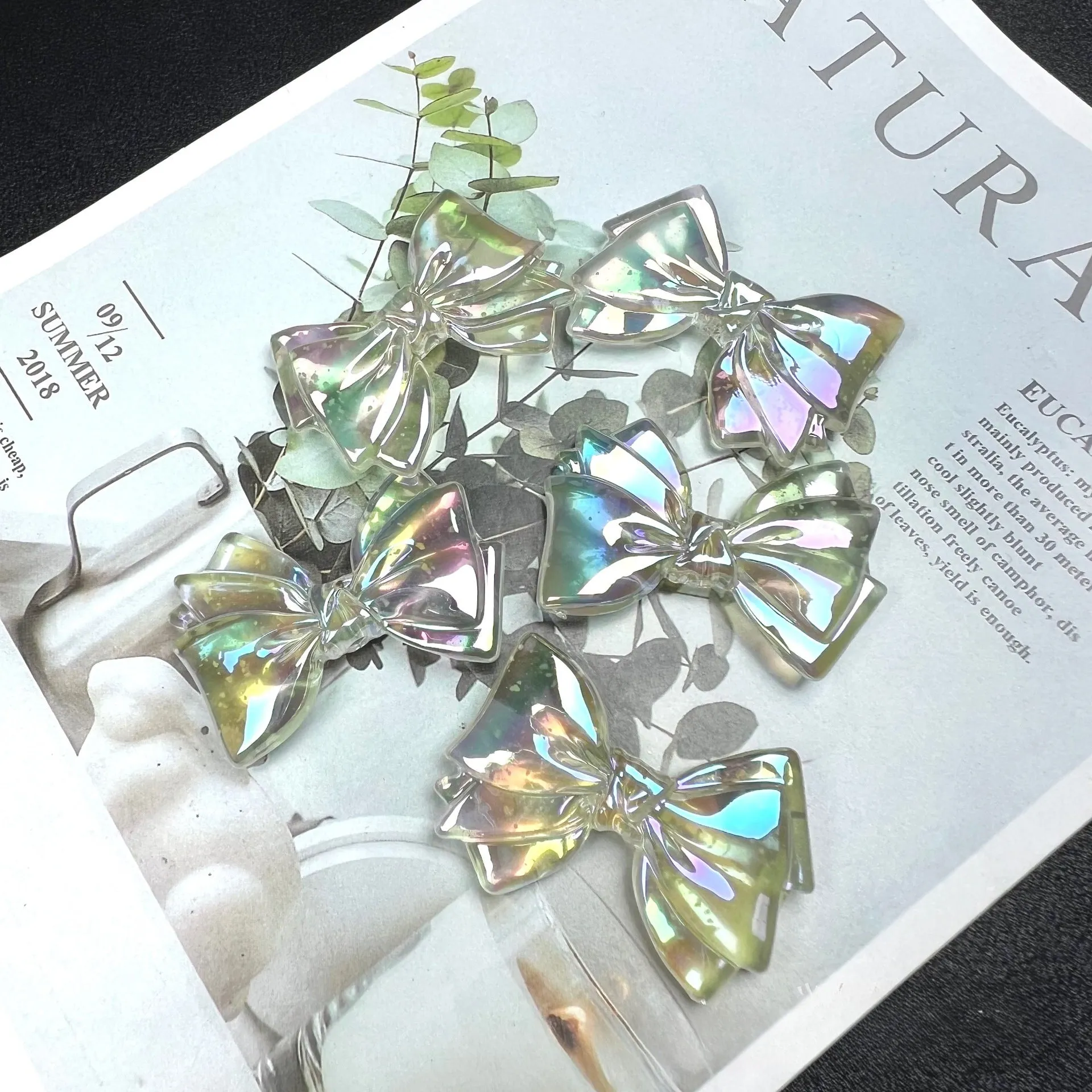 Wholesale 100PCS/PACK Bow Straight Hole Beads