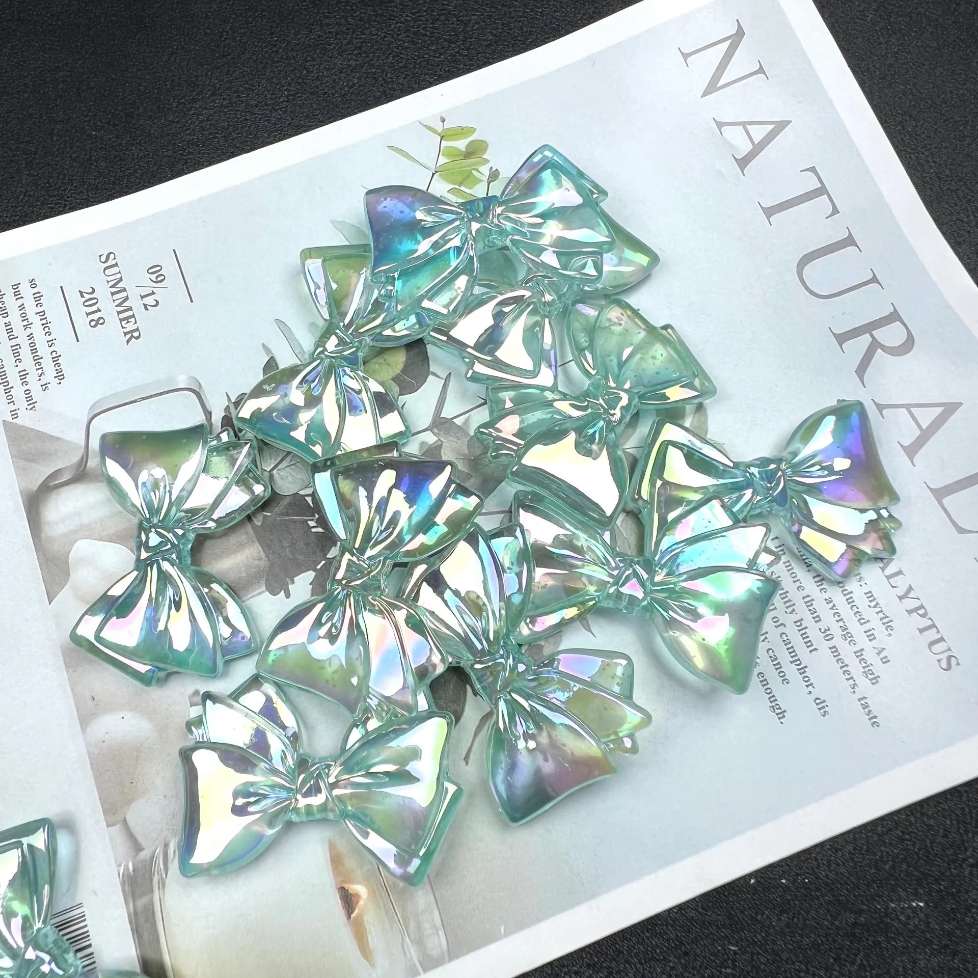 Wholesale 100PCS/PACK Bow Straight Hole Beads